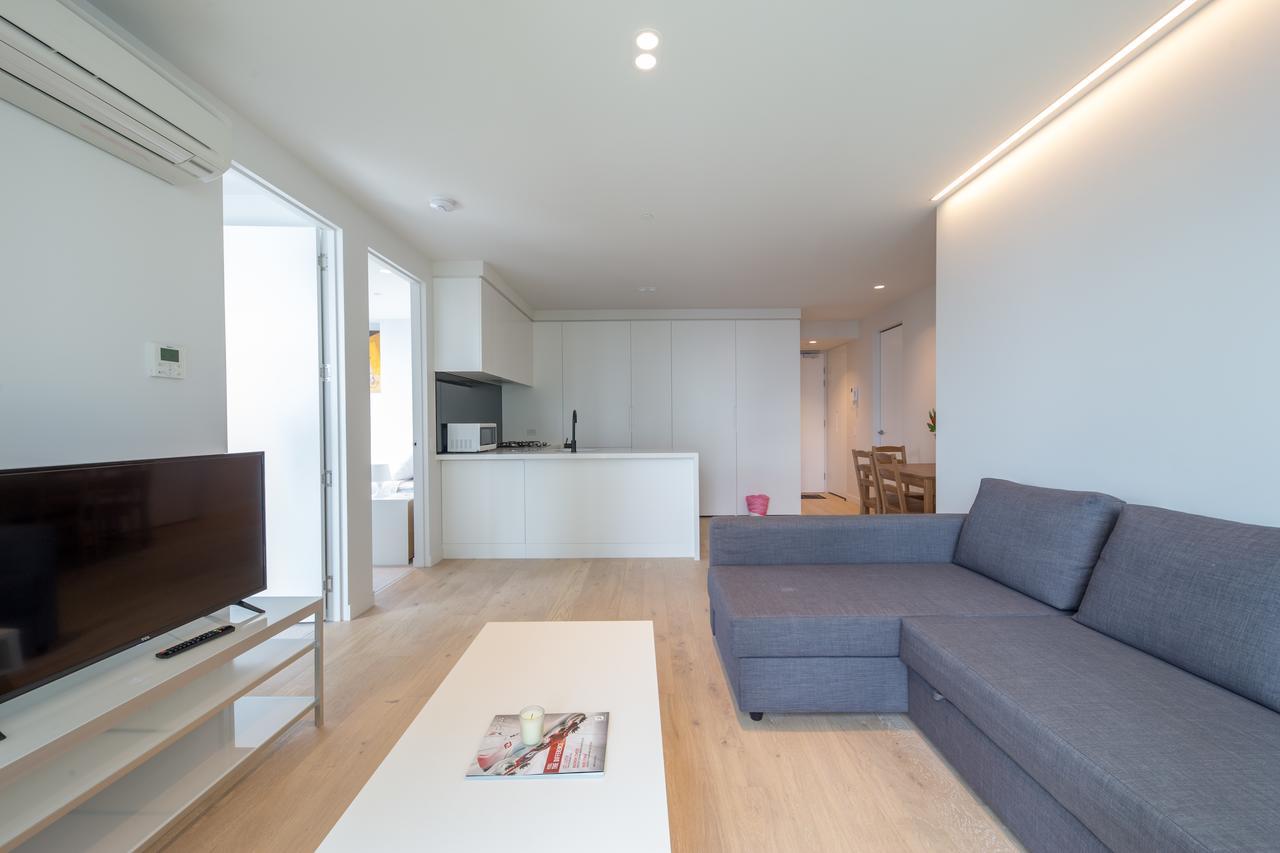 Light Tower Apartment Мельбурн Экстерьер фото