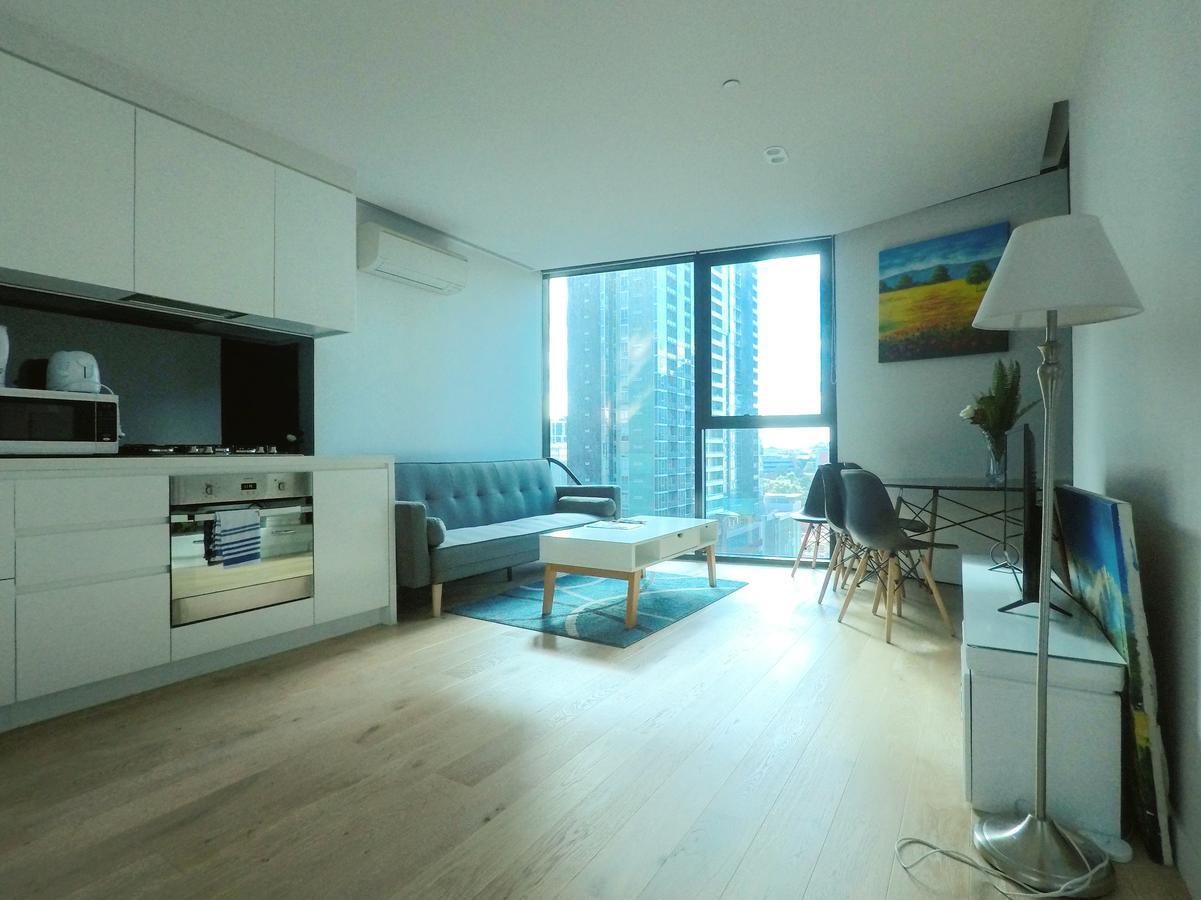 Light Tower Apartment Мельбурн Экстерьер фото